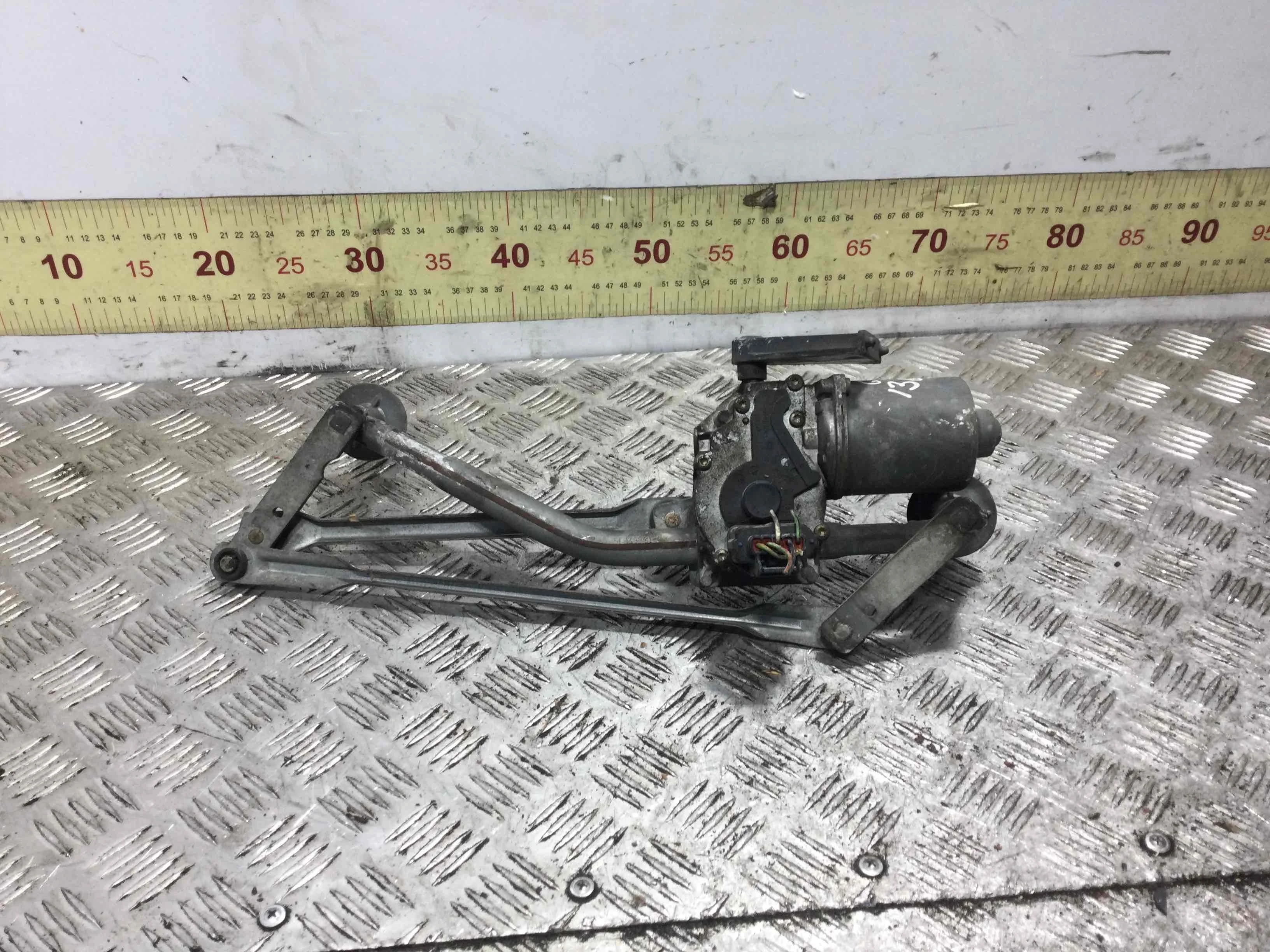 Механизм стеклоочистителя (трапеция дворников) Ford Fiesta 5 поколение (2001-2007) бензин 1.4 i Механика Х/б