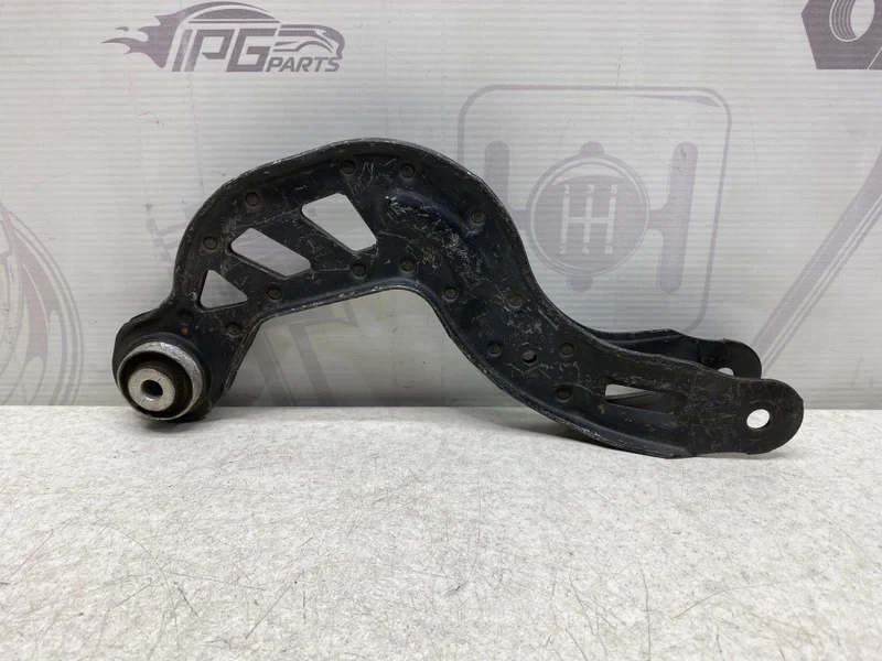 Рычаг задний верхний поперечный Mercedes-benz CLA 2016 C117