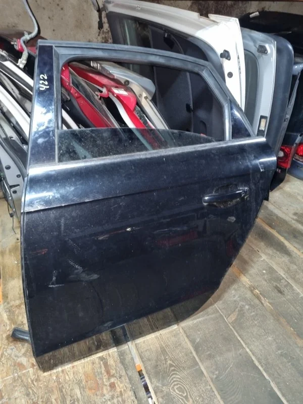 Дверь Audi A4 2010 8K2