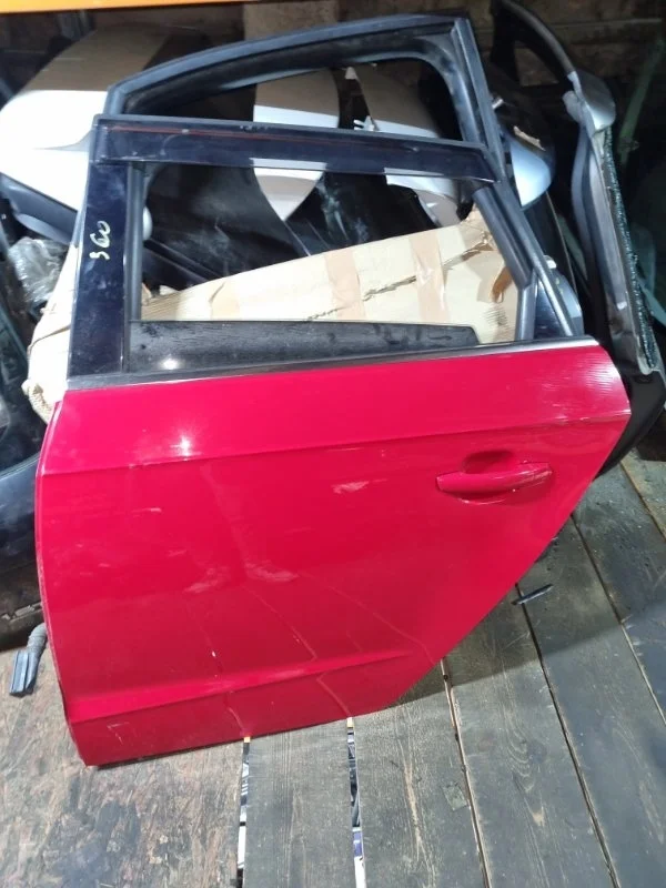 Дверь Audi A3 2014 8VA