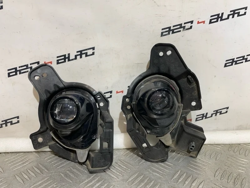 Фара противотуманная Mazda Cx-3 B63B51680 DK