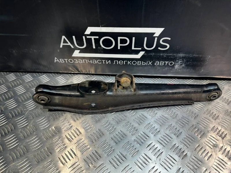 Рычаг Mitsubishi Lancer 2009 4113A011 X СЕДАН 1.8 4B10, задний правый