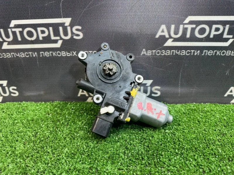 Моторчик стеклоподъемника Mitsubishi Lancer 2009 5713A086 X СЕДАН 1.8 4B10, передний правый