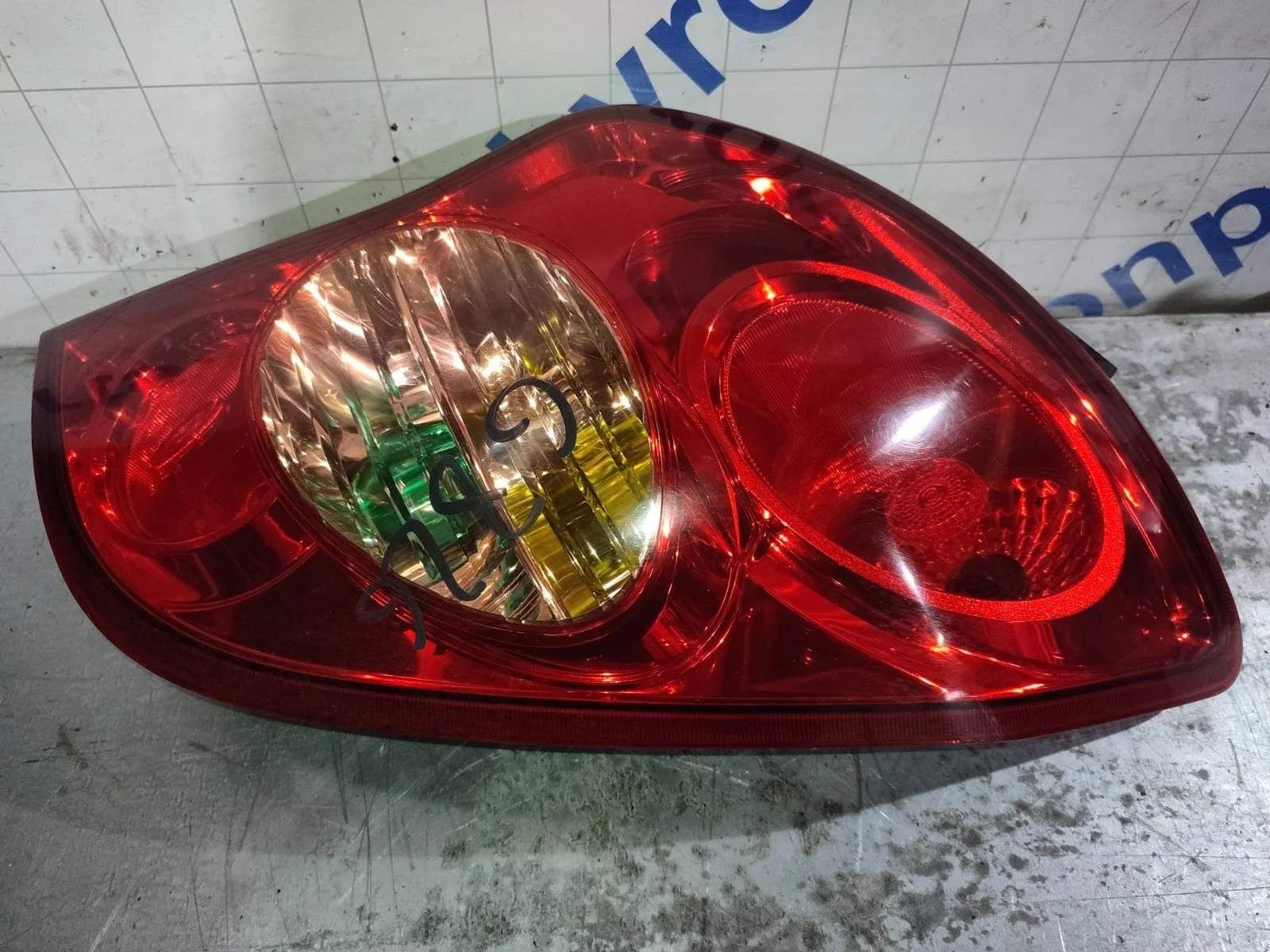 Фонарь SsangYong Actyon 2013 C200