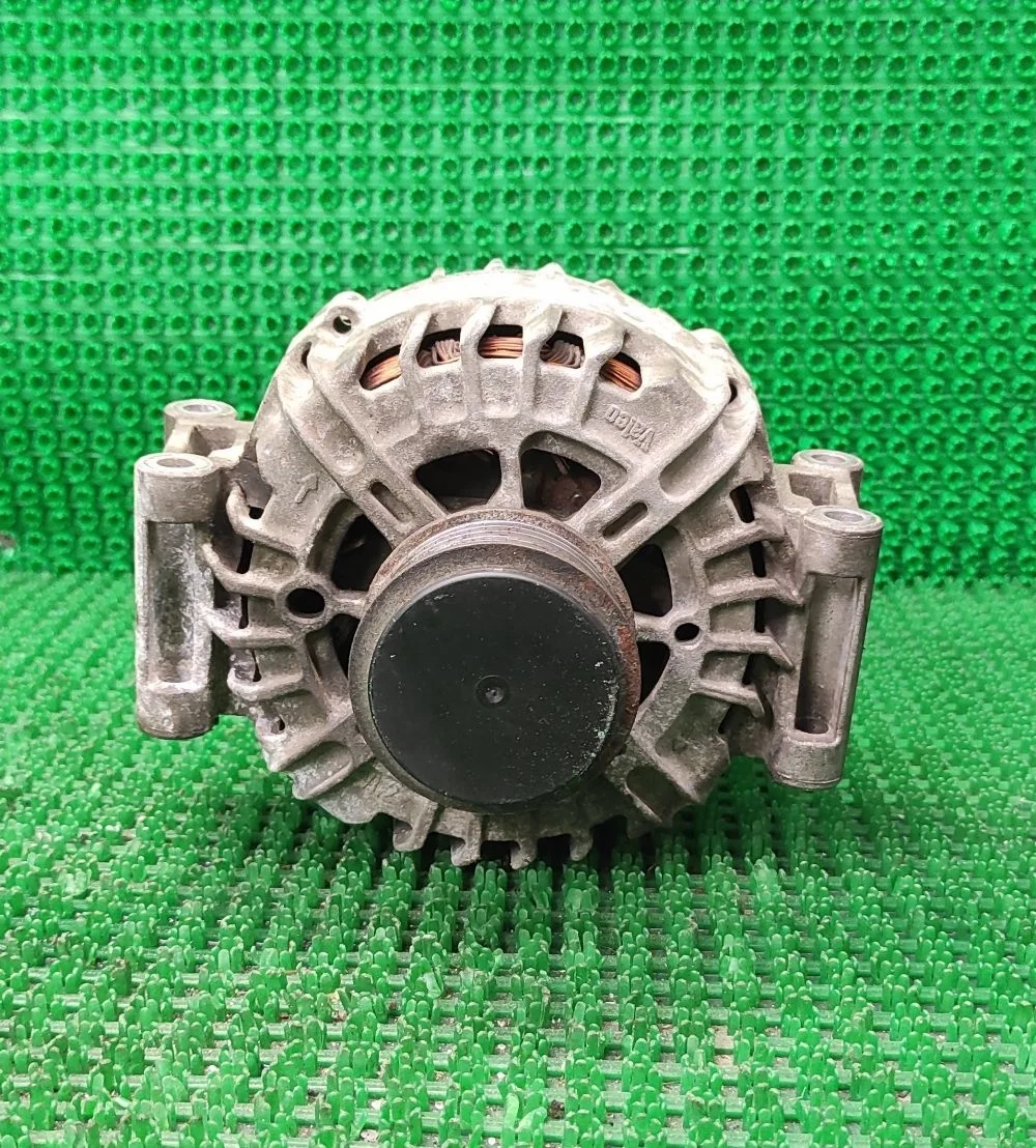 Генератор Ауди А4/ А5/ Ку5 CAL 3.2 A4 B8 (2007—2012) В наличии