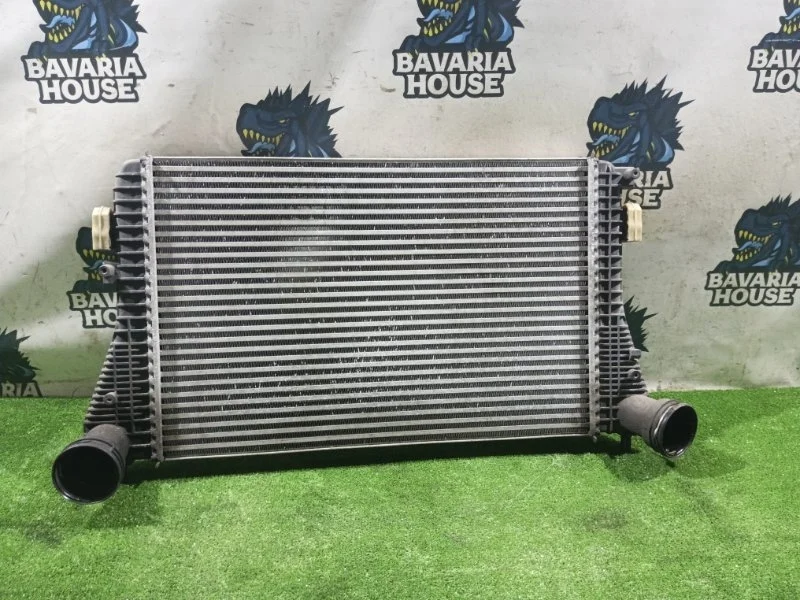 Интеркулер volkswagen Tiguan 2011 3C0145805R 5N1 CCZ