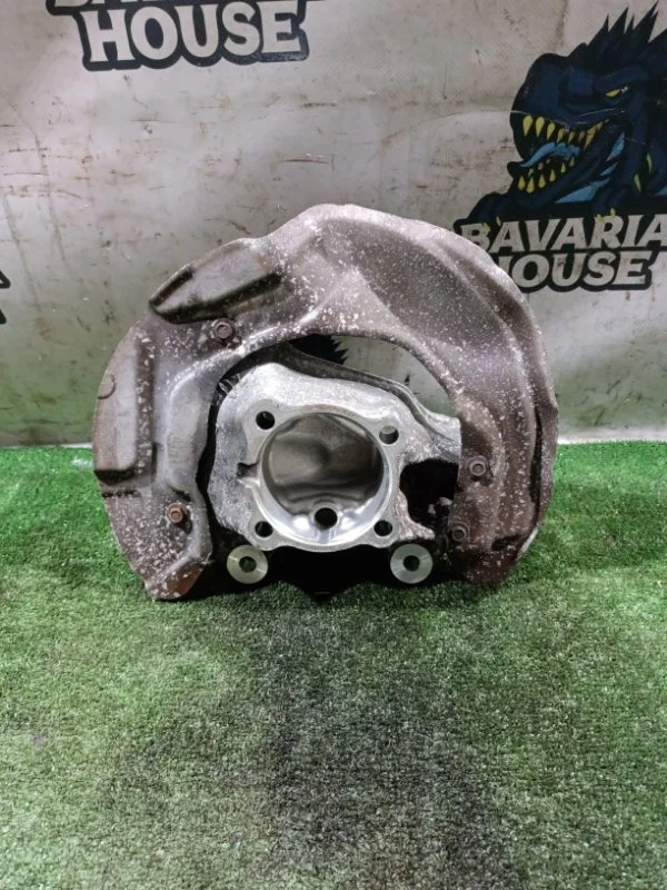 Кулак передний левый BMW 3 2012 31216792287 F30 N20B20B