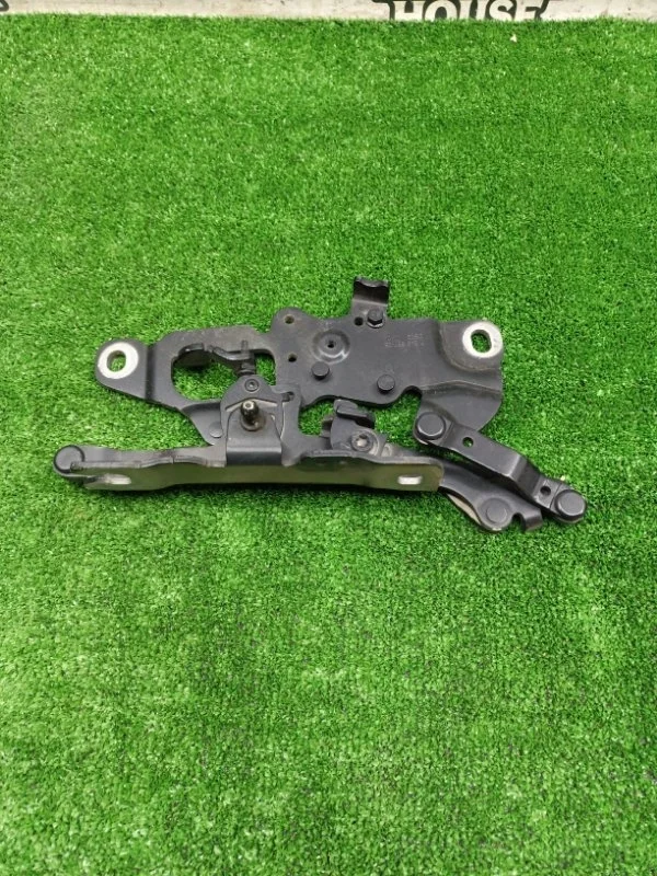 Петля капота левая BMW 5 2011 41007270883 F10 N52B30AF