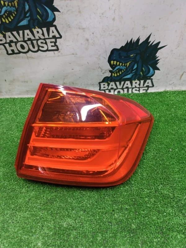 Фонарь задний правый BMW 3 2012 63217312846 F30 N20B20B