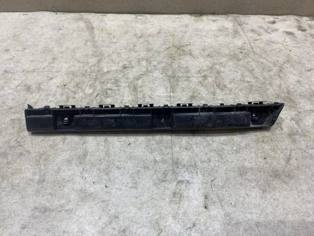 Кронштейн бампера Nissan Qashqai J11