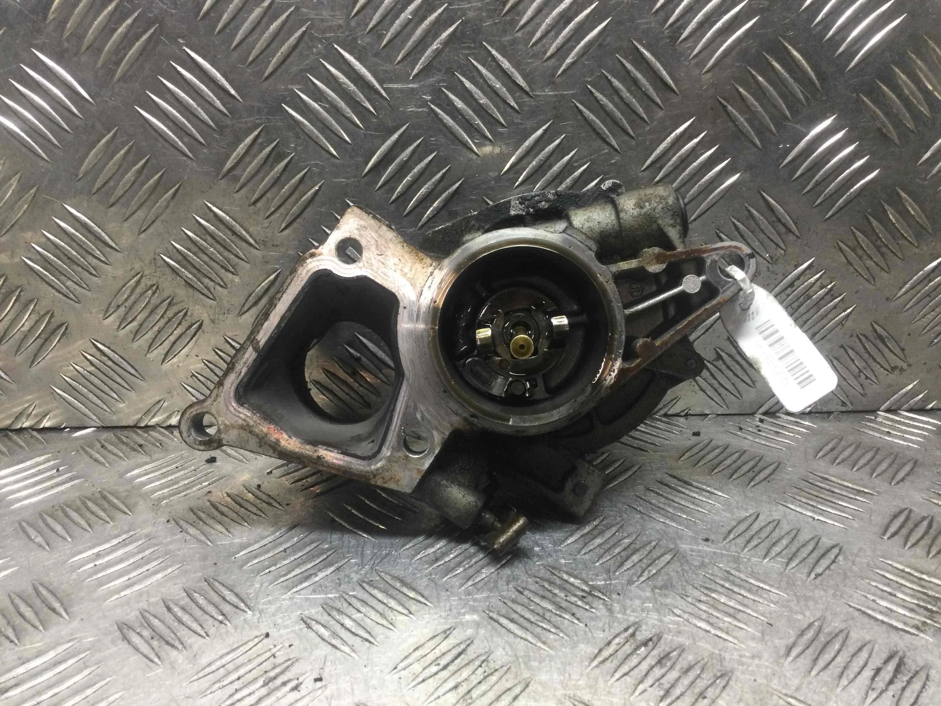 Насос вакуумный Ford Transit 3 поколение [рестайлинг] (2006-2013) дизель 2.2 D Механика Фургон