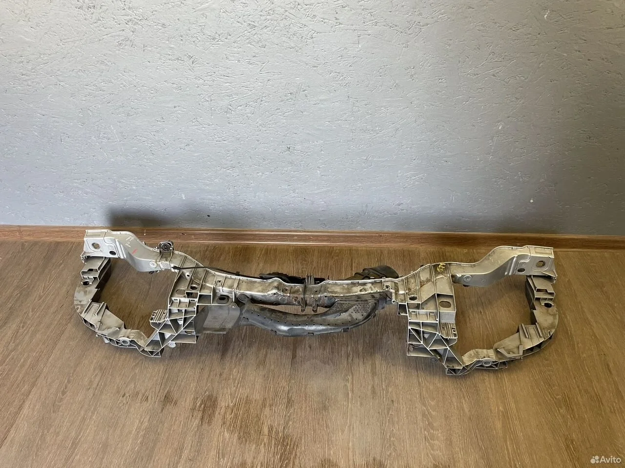 Панель передняя телевизор ford focus 3 kuga 2