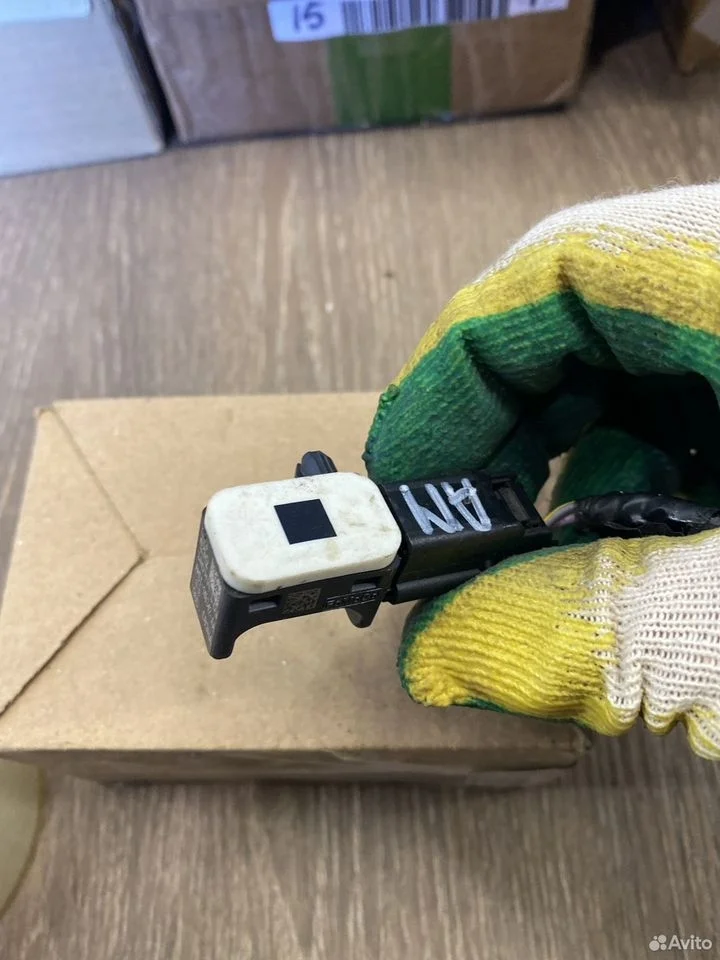 Am5t14b342aa датчик airbag ford