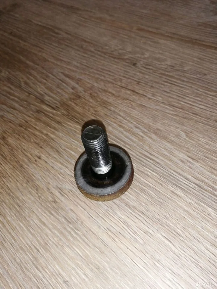 Болт шкива коленвала ford 1.8-2.0 бензин