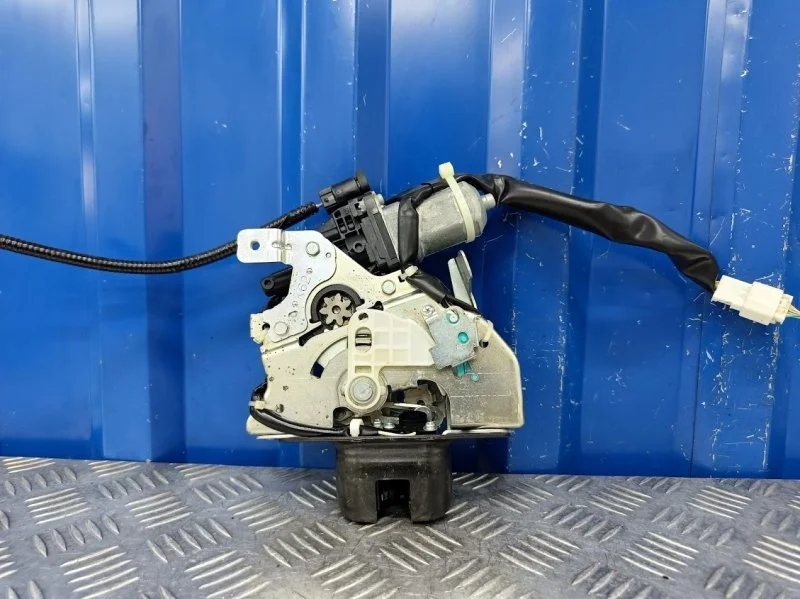 Замок багажника Honda Pilot 2012 74805SZAA01 2 YF4 3.5 J35Z4