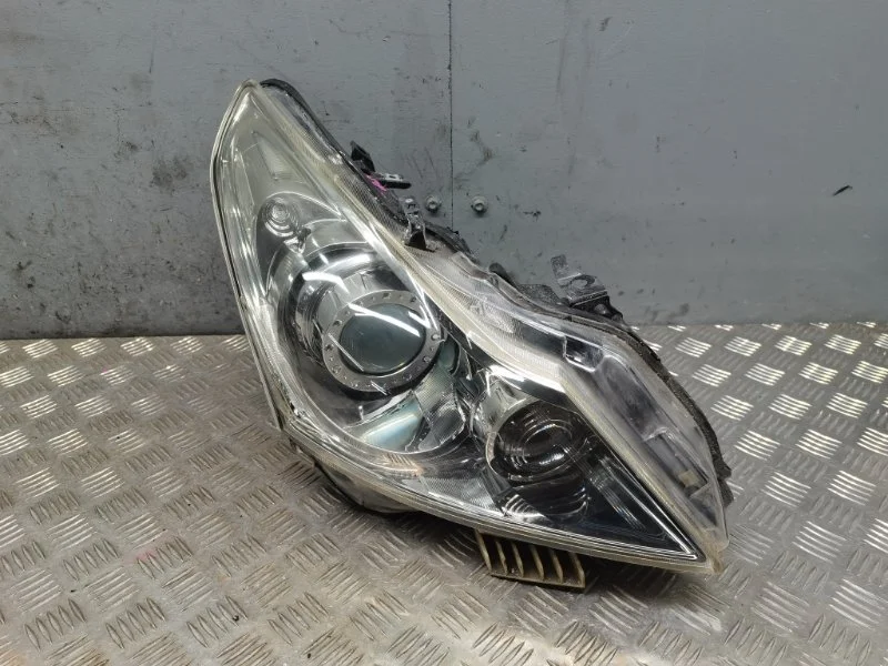 Фара ксенон Infiniti G V36
