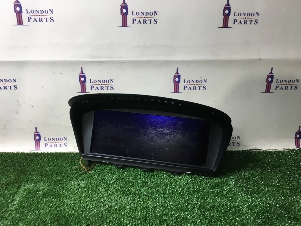 Монитор BMW E90