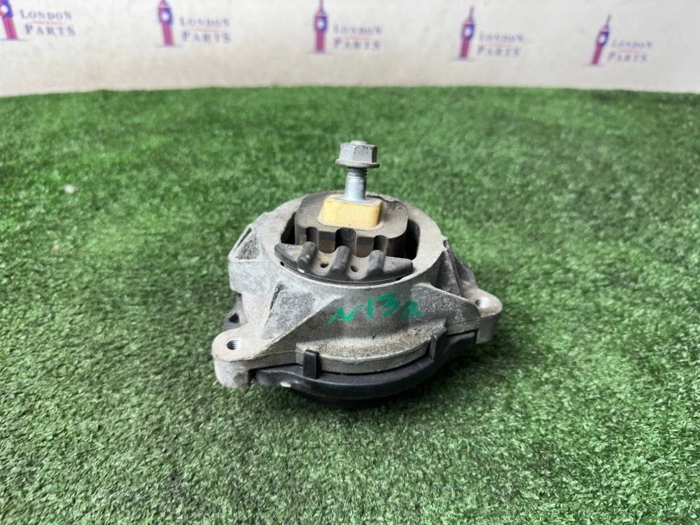 Подушка двигателя BMW 316i F30