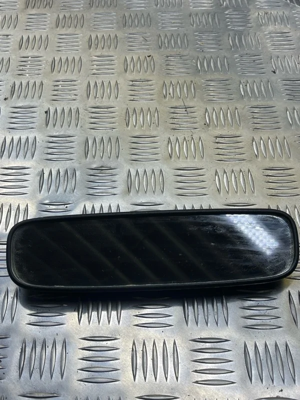 Зеркало салона Mitsubishi L200 (2006-2015) 2008 MN124448 ПИКАП 2.5 D 4D56