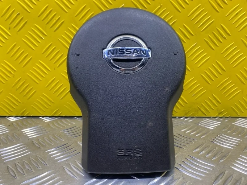 Подушка безопасности водителя Nissan Navara (D40) 2004-2015 2012 98510EB302 ПИКАП 2.5 D YD25DDTI