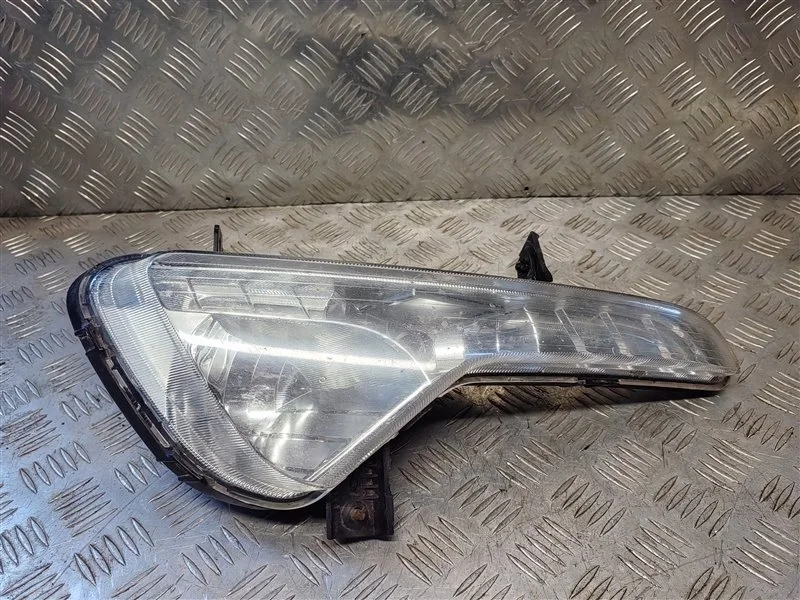 Фара противотуманная правая Kia Sportage Iii Sl (2010-2016) 2013 922023W200 2.0 I G4KD