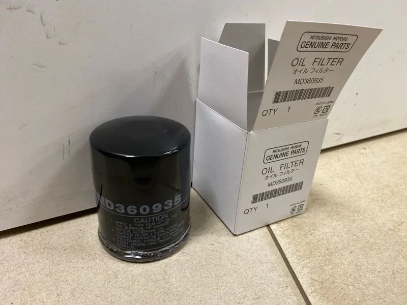 ФИЛЬТР МАСЛЯНЫЙ ДВИГАТЕЛЯ MITSUBISHI LANCER 9 2000- MD360935 CY1A 4A91
