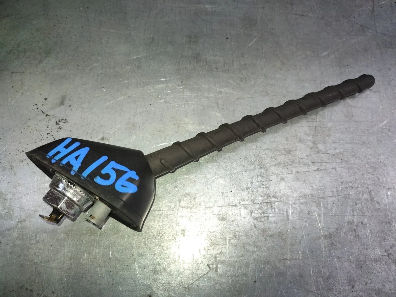 Антенна SsangYong Actyon 2012 C200