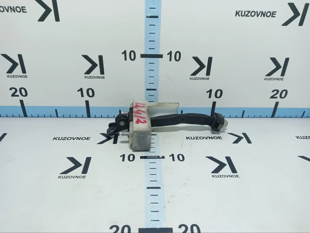 Ограничитель двери Toyota Highlander 2012 XU40