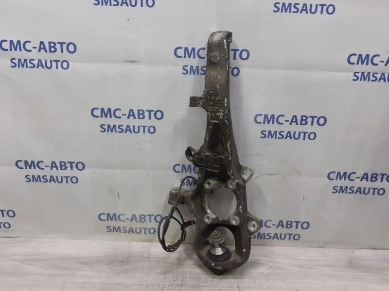 Кулак поворотный Mercedes-Benz Ml A1663301020 W166 3.0TD, передний правый