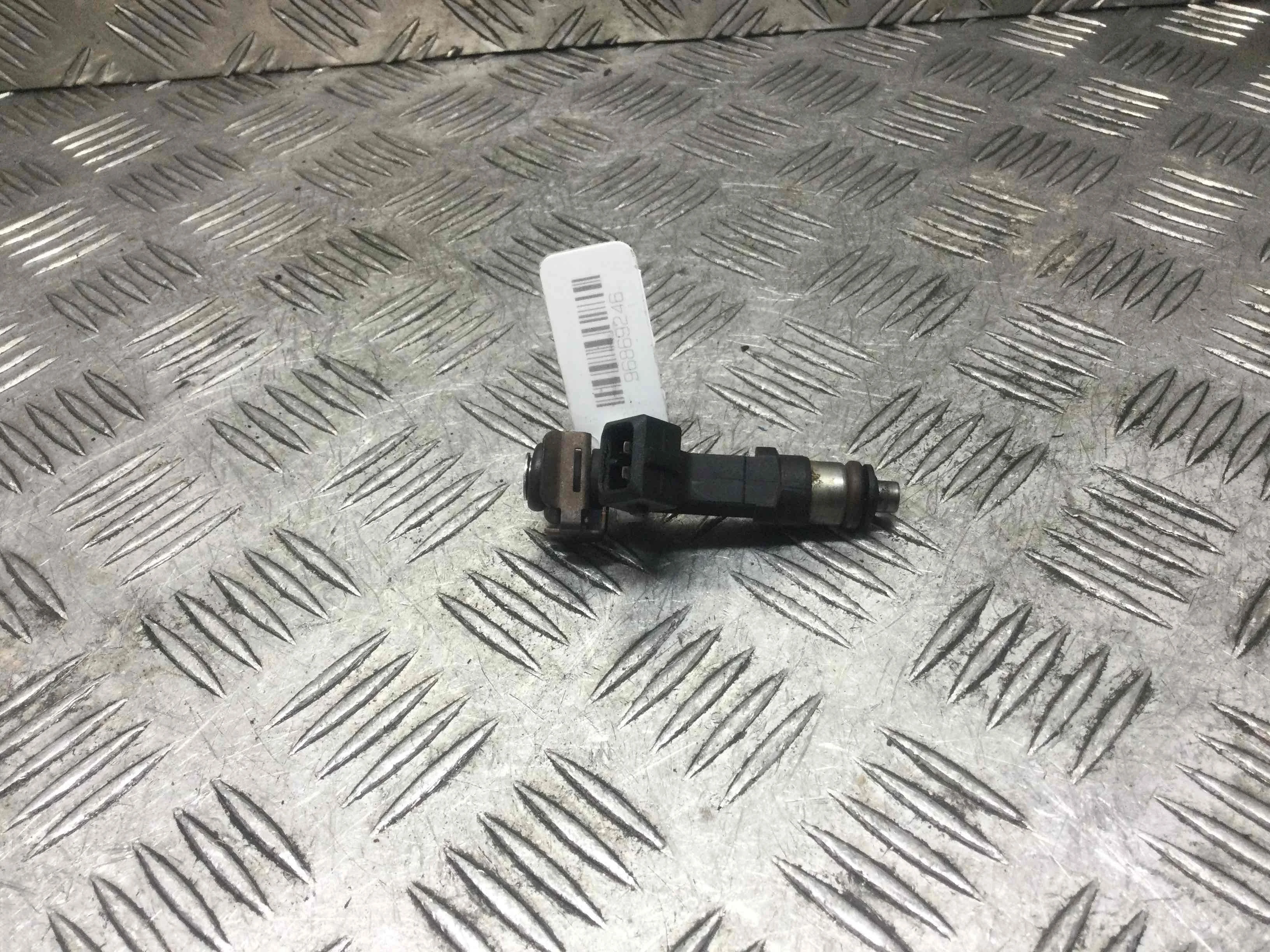 Форсунка Opel Corsa D (2006-2011) бензин 1.2 i Механика 3-дв, х/б