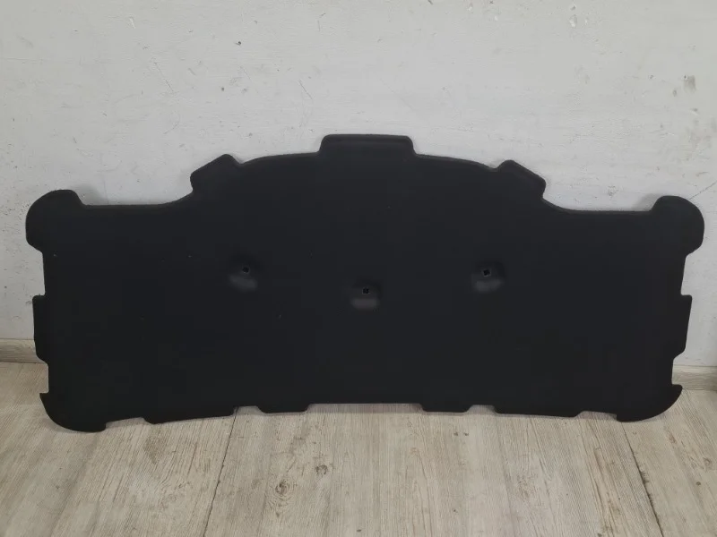 Шумоизоляция капота VW Touareg 3 2019- CR7