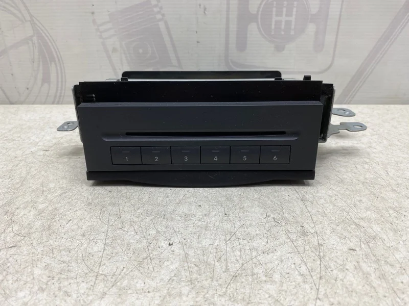 Cd-чейнджер Mercedes-benz ML 2005 W164