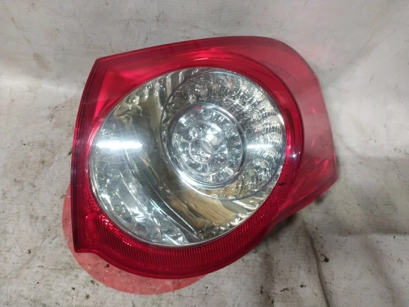 Фонарь Volkswagen Passat 2006 3C5