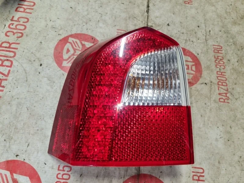 Фонарь с дефектом Volvo V70 2009 BW