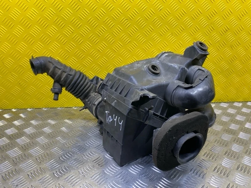 Корпус воздушного фильтра Nissan Navara (D40) 2004-2015 2010 165005X00A ПИКАП 2.5 D YD25DDTI