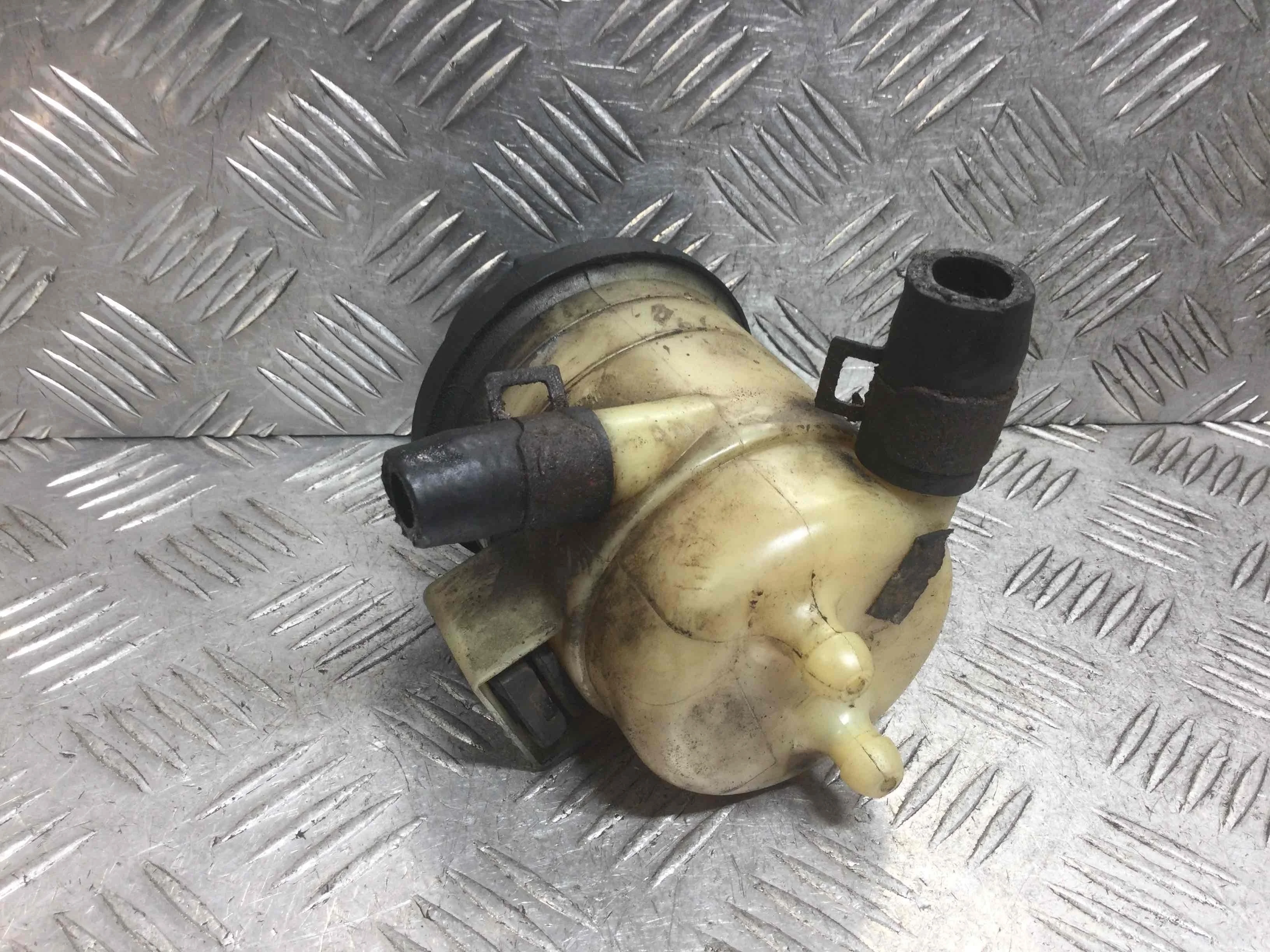 Бачок гидроусилителя Hyundai Matrix 1 поколение (2001-2005) бензин 1.6 i Механика Минивэн