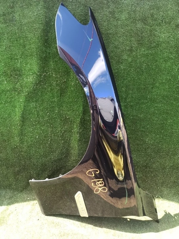 Крыло BMW 750iX F02