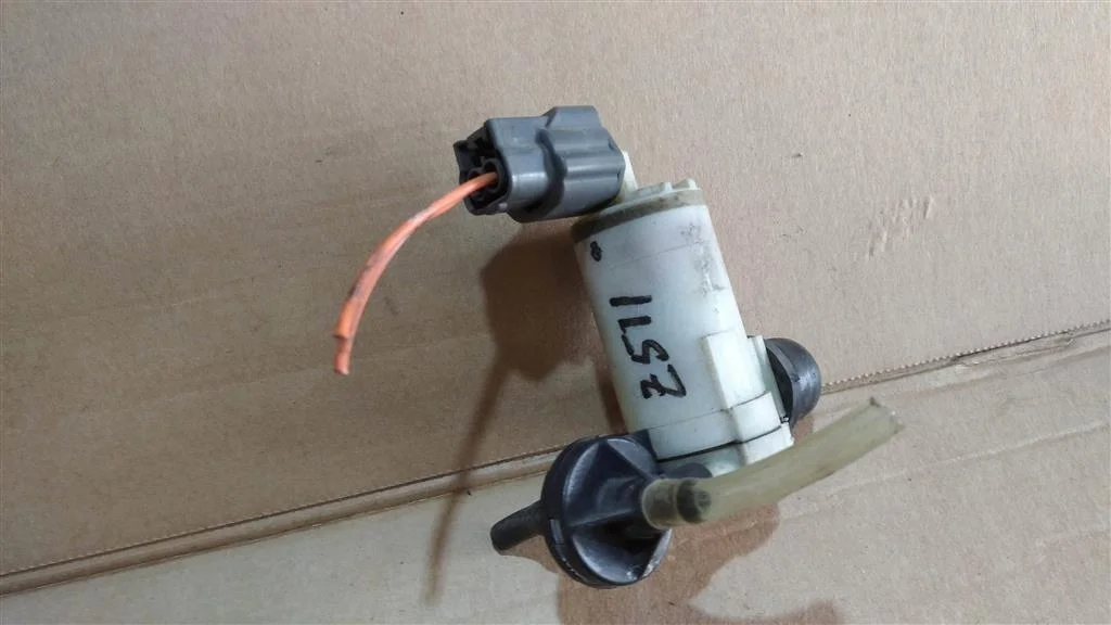 Б.у. насос омывателя NISSAN MURANO Z51 NISSAN MURANO Z51