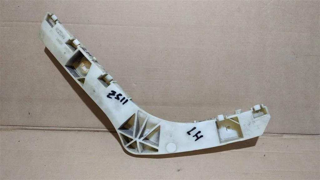 Б.у. крепление бампера зад NISSAN MURANO Z51 NISSAN MURANO Z51