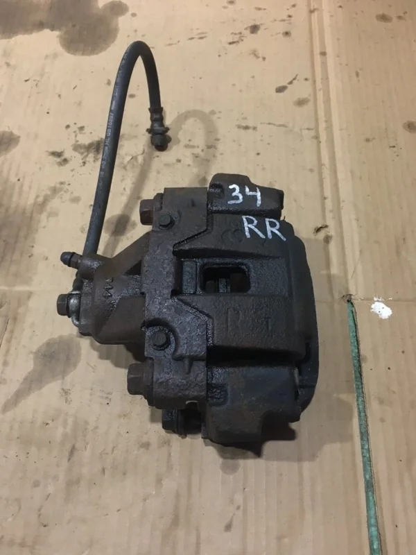 Суппорт тормозной Toyota Land Cruiser 2015 4783060080 URJ200 1VD-FTV 4.5, задний правый