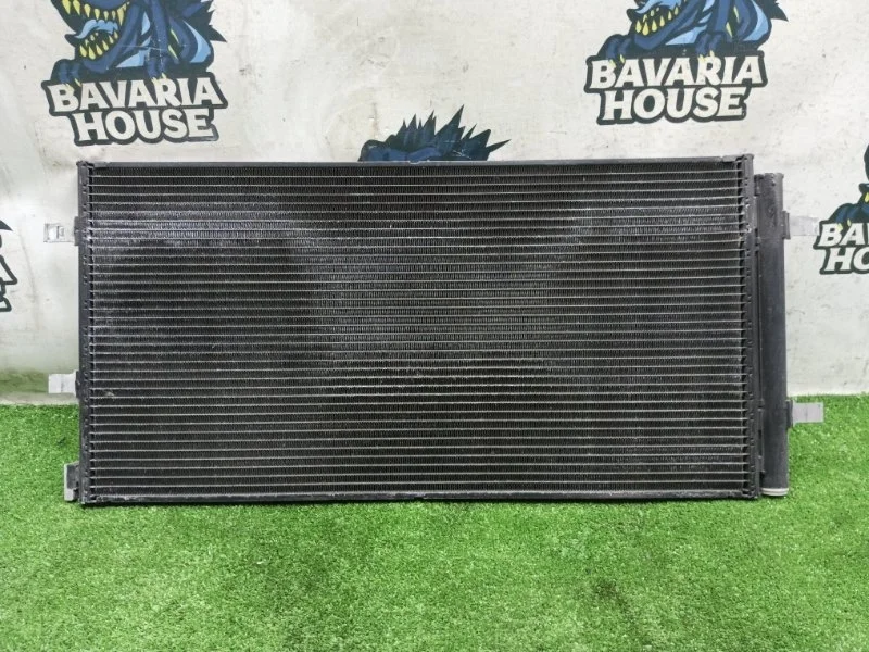 Радиатор кондиционера Audi A5 2014 8T0260403 8T CDN