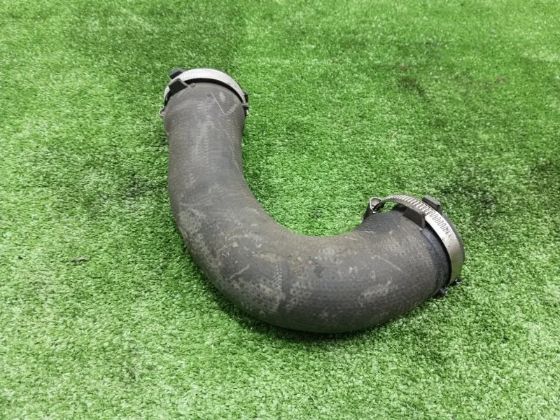 Патрубок интеркулера Audi A5 2011 8K0145709H 8T CDN