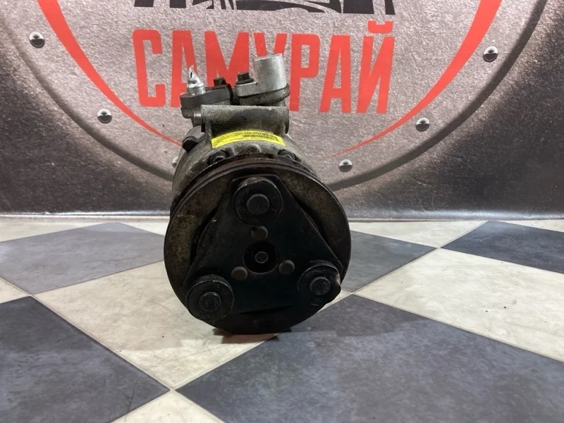 Компрессор кондиционера Ford focus