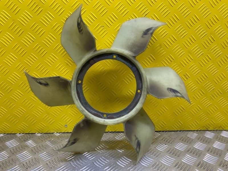 Крыльчатка вискомуфты Mitsubishi L200 (2006-2015) 2007 1320A015 ПИКАП 2.5 D 4D56