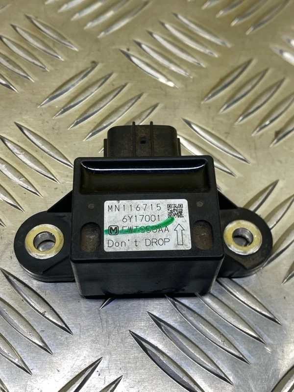 Датчик ускорения Mitsubishi L200 (2006-2015) 2007 MN116715 ПИКАП 2.5 D 4D56