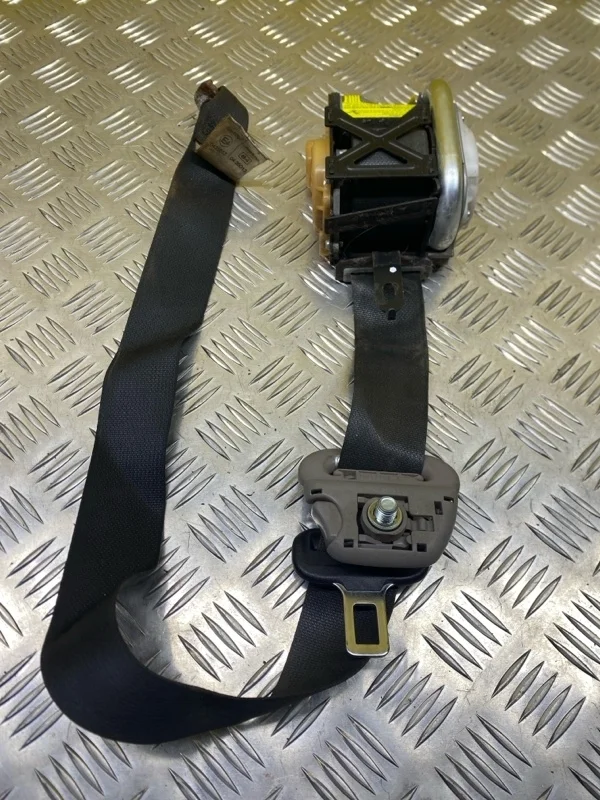 Ремень безопасности с пиропатроном Mitsubishi L200 (2006-2015) 2007 MN173444HC ПИКАП 2.5 D 4D56