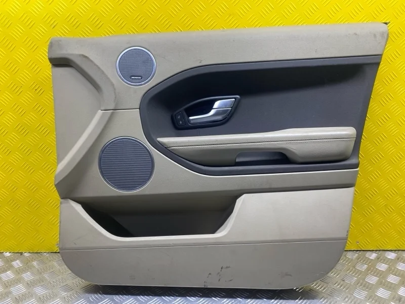 Обшивка двери передняя правая Land Rover Range Rover Evoque I (2011-2018) 2015 LR028122 2.2 D