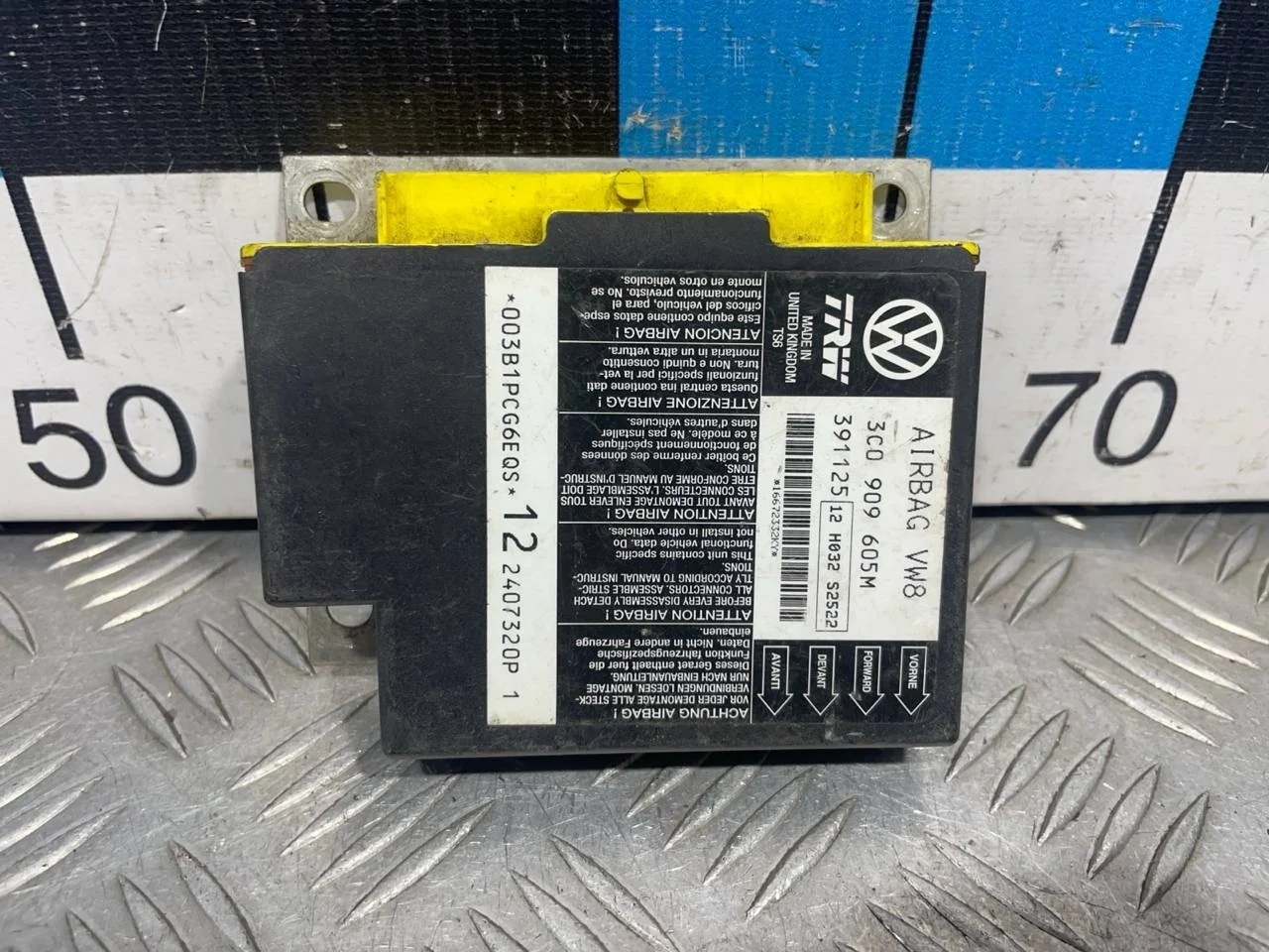 [Б/У] Блок управления AIR BAG VW Passat B6 [Код: 00388041 ]