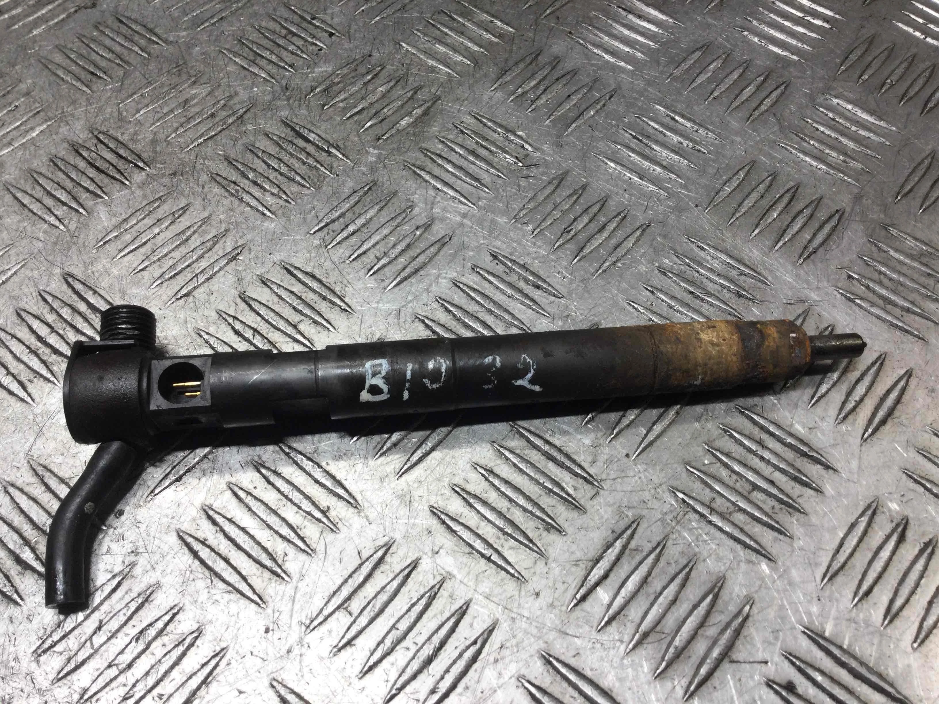 Форсунка Opel Antara 1 поколение (2006-2011) дизель 2.2 CDI Автомат