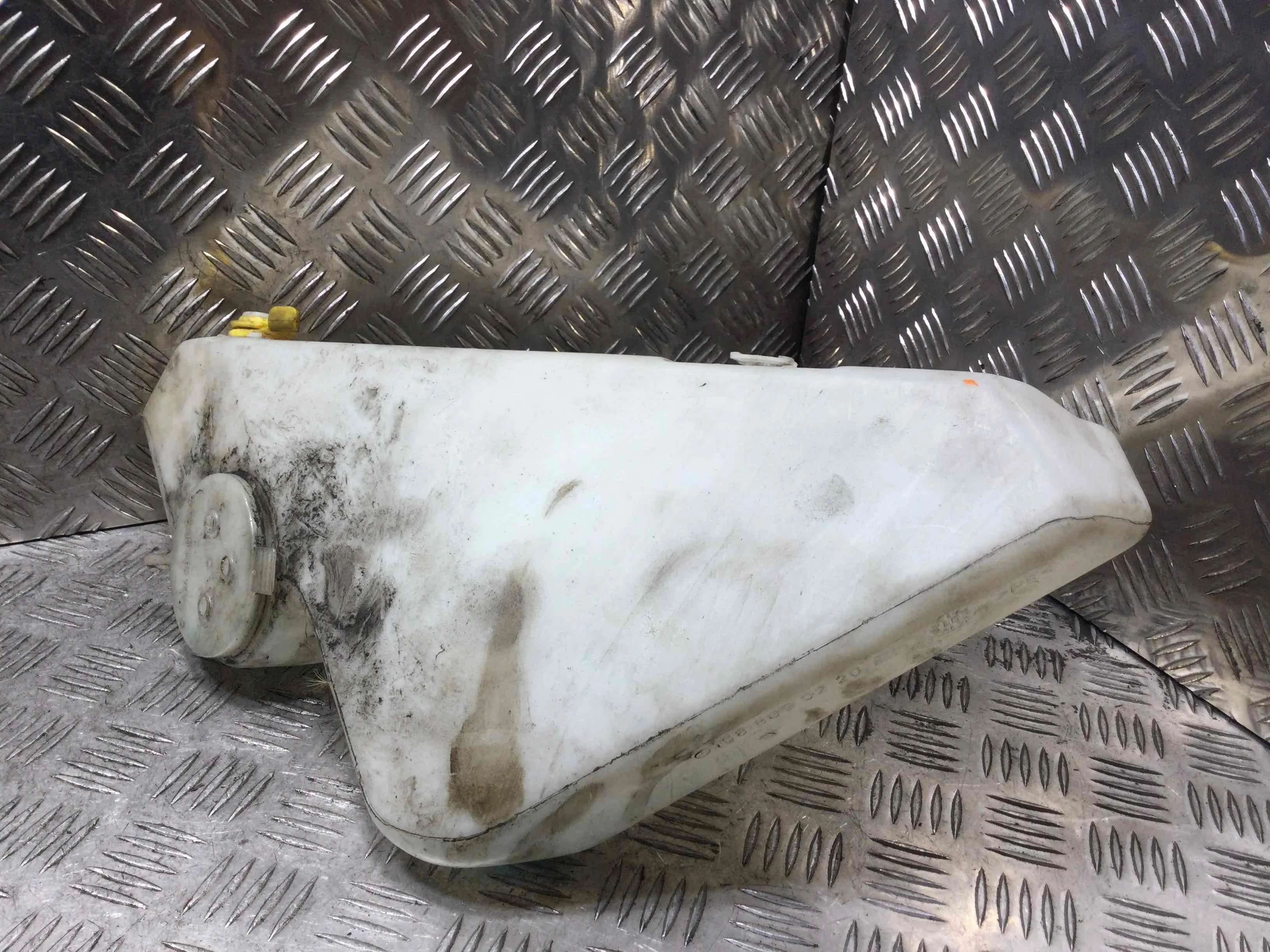 Бачок омывателя Mercedes A-klasse W168 (1997-2001) бензин 1.6 i Автомат Х/б